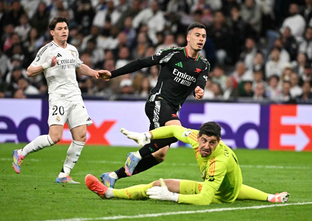 特雷杨创下历史纪录，迅速超越斯托克顿的里程碑.